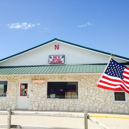 Big 12 Motel Broken Bow Exterior foto