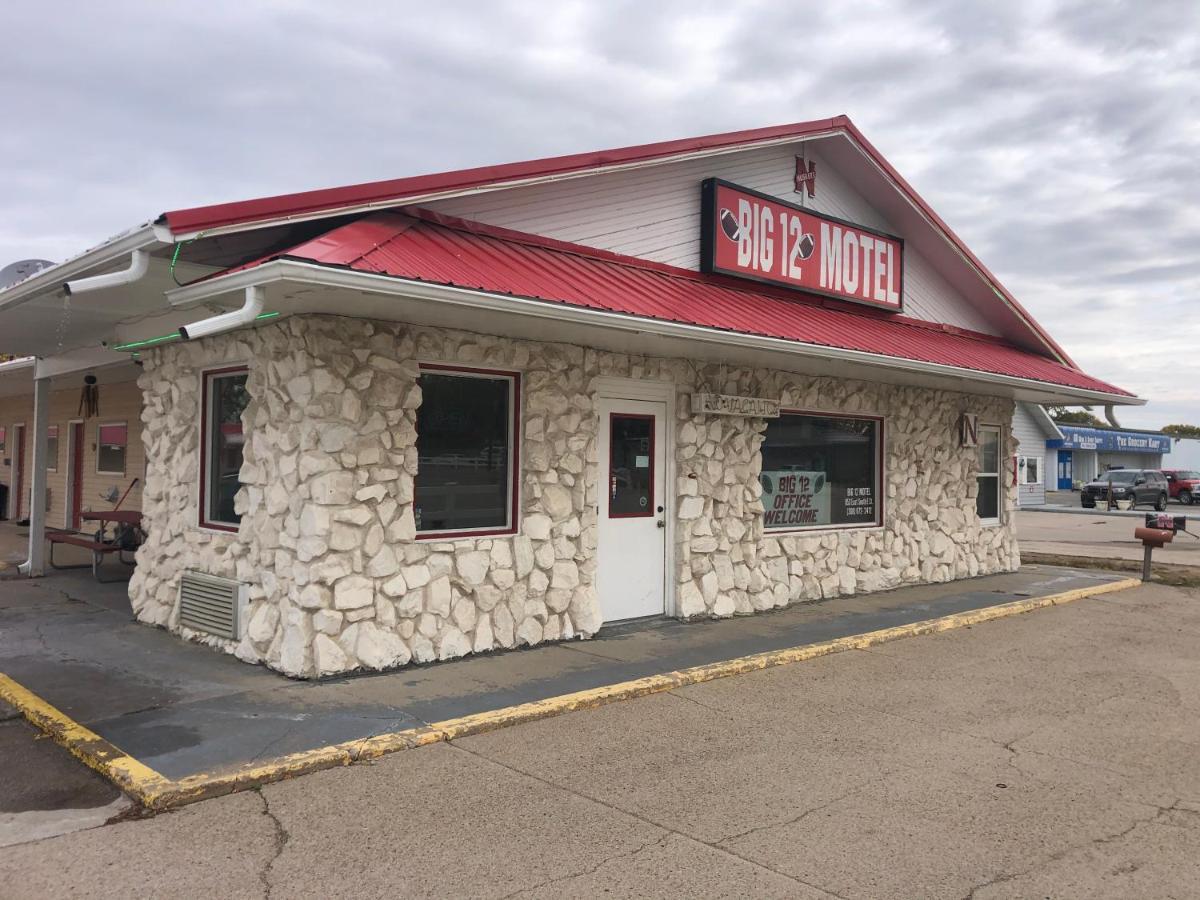 Big 12 Motel Broken Bow Exterior foto