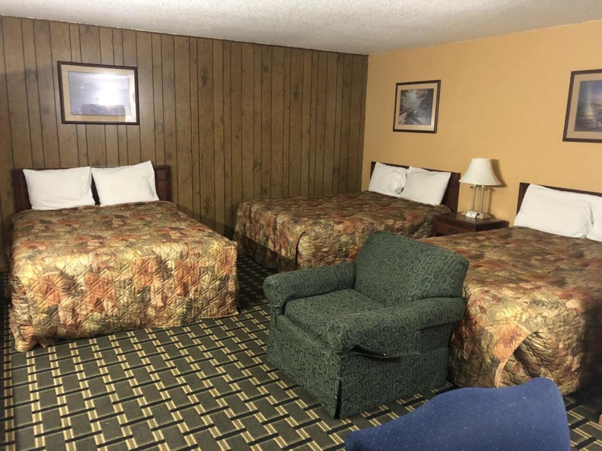 Big 12 Motel Broken Bow Exterior foto